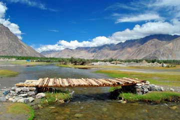 Leh Nubra Valley